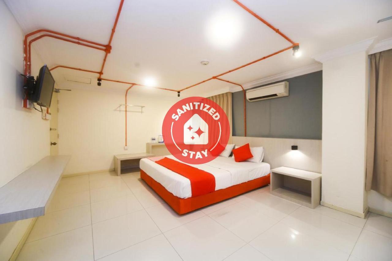 Oyo 727 Hotel Rafflesia Kota Kinabalu Exterior photo