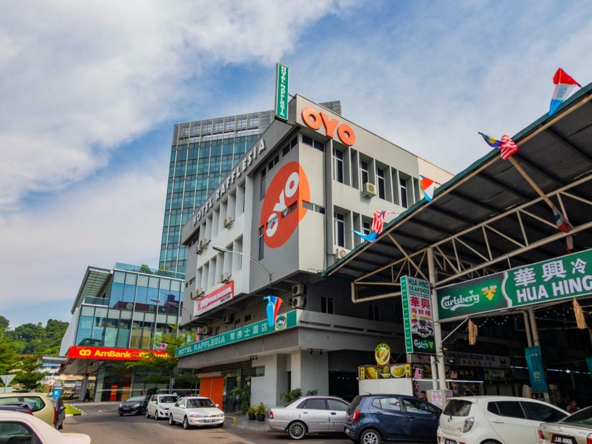 Oyo 727 Hotel Rafflesia Kota Kinabalu Exterior photo