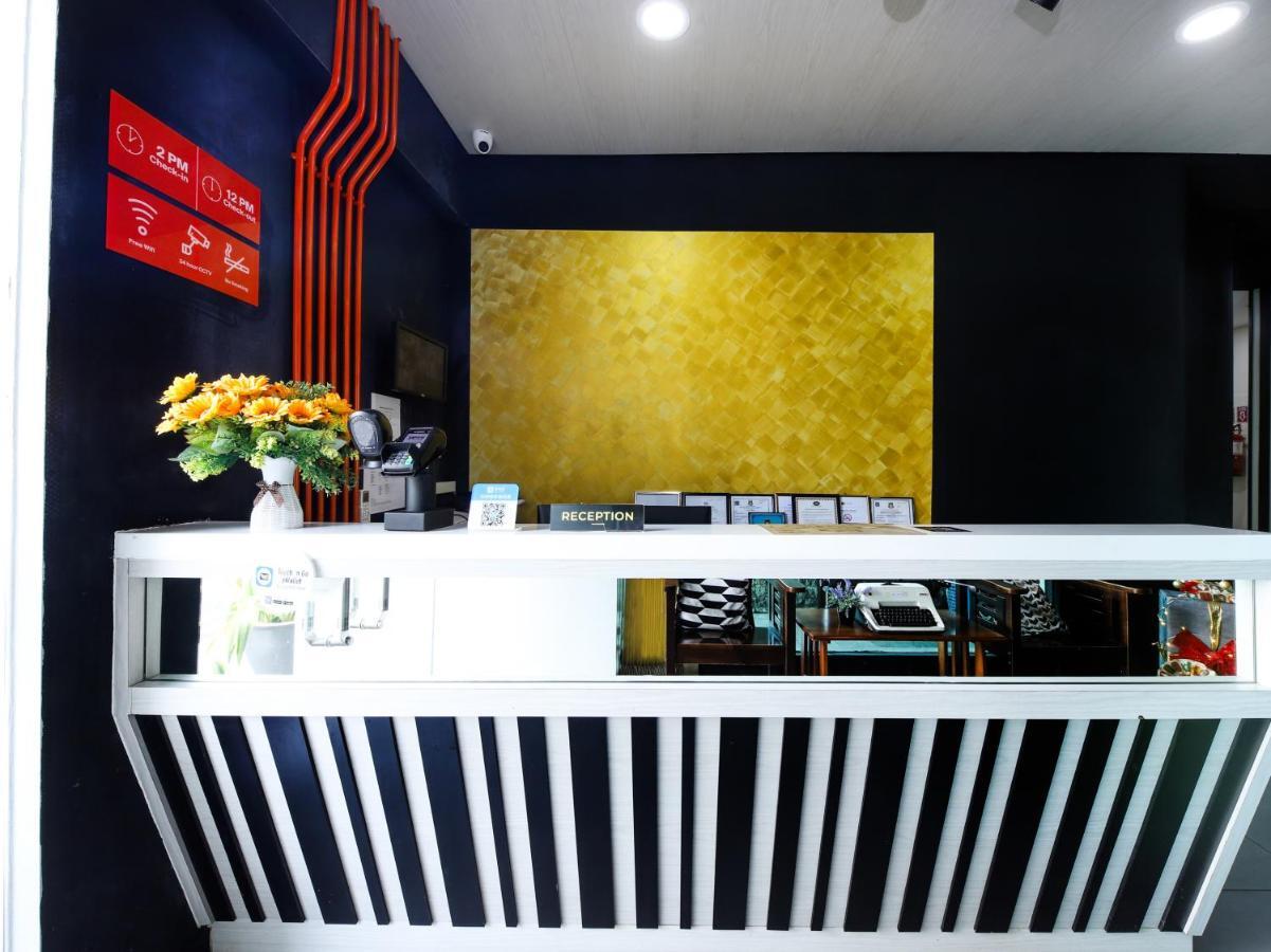 Oyo 727 Hotel Rafflesia Kota Kinabalu Exterior photo