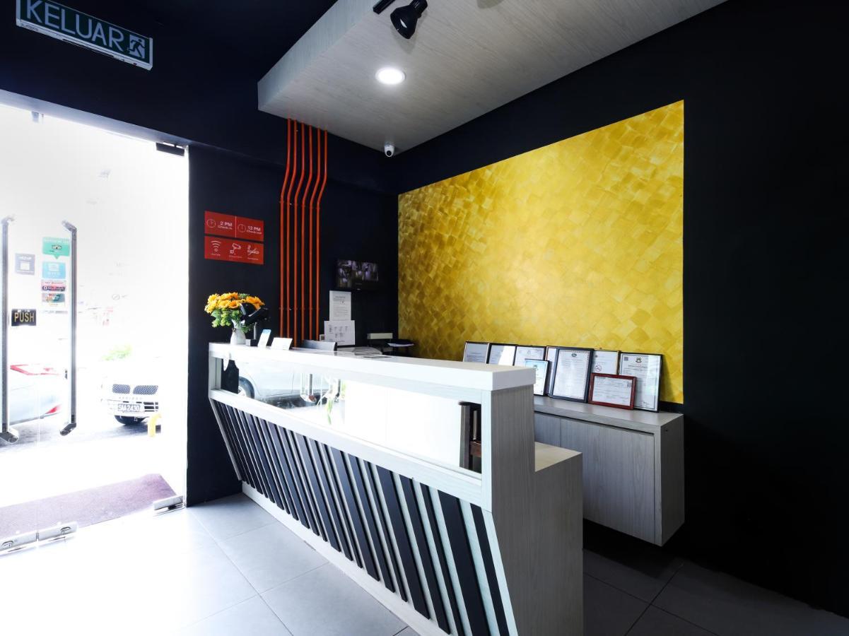 Oyo 727 Hotel Rafflesia Kota Kinabalu Exterior photo